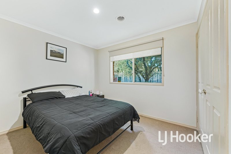 Photo - 35 Littlecroft Avenue, Narre Warren South VIC 3805 - Image 12