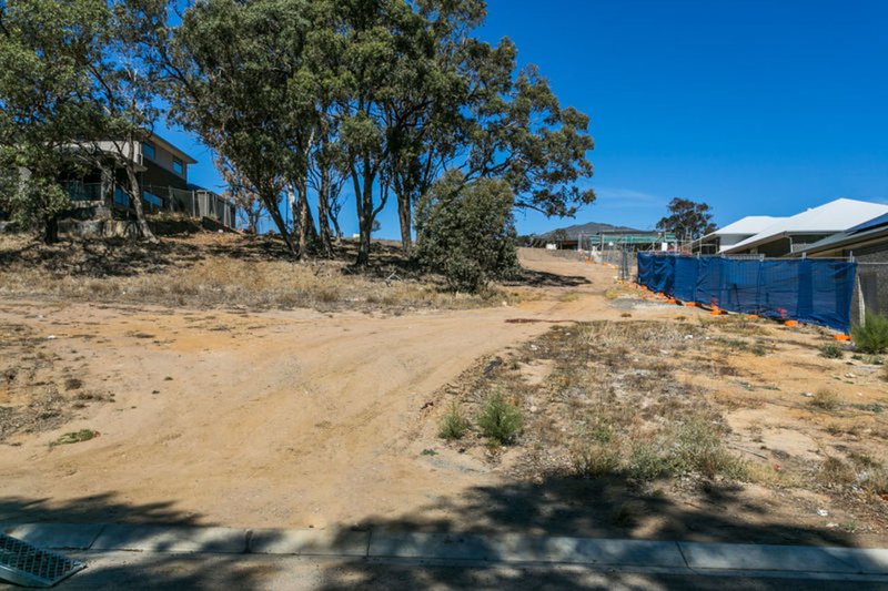 Photo - 35 (Lot 527) Fisher Crescent, Craigburn Farm SA 5051 - Image 3