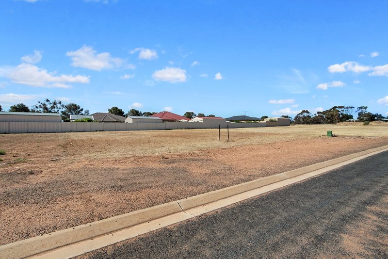 Photo - 35 (Lot 64) Abbott Drive, Kadina SA 5554 - Image 6