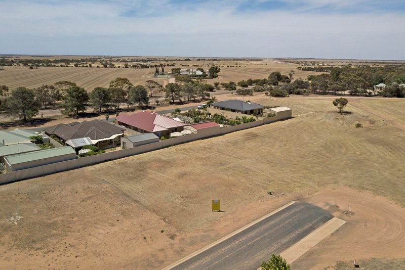 Photo - 35 (Lot 64) Abbott Drive, Kadina SA 5554 - Image 12