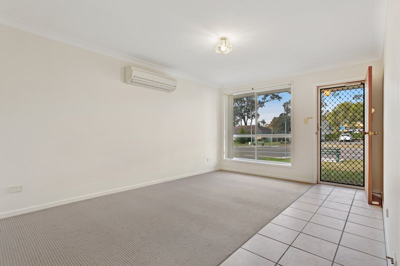 Photo - 35 Lowe Street, Metford NSW 2323 - Image 2