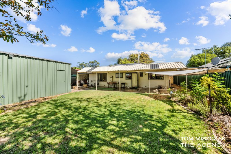 Photo - 35 Lunar Way, Beckenham WA 6107 - Image 13