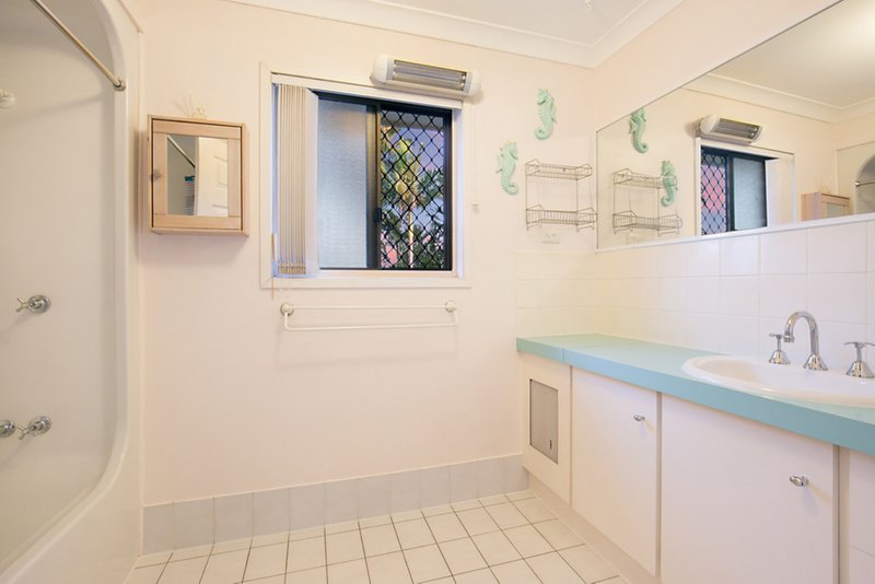 Photo - 35 Magellan Road, Springwood QLD 4127 - Image 9