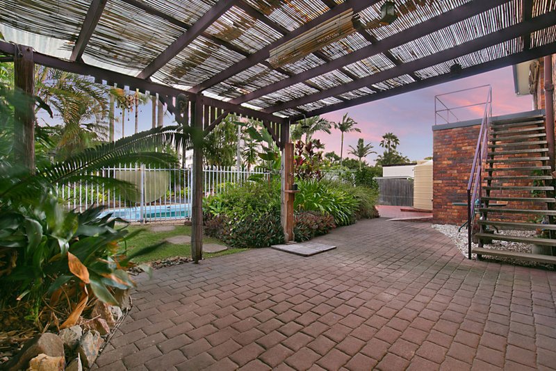 Photo - 35 Magellan Road, Springwood QLD 4127 - Image 13