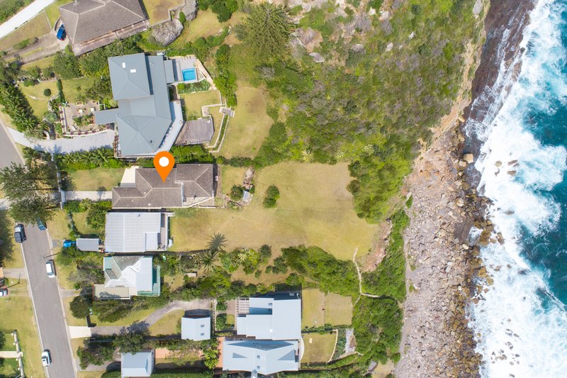 Photo - 35 Marine Parade, Avalon Beach NSW 2107 - Image 3