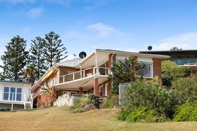 Photo - 35 Marine Parade, Avalon Beach NSW 2107 - Image 7