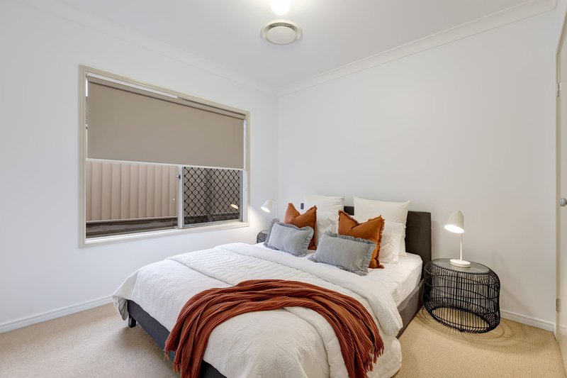 Photo - 35 May Street, Parkinson QLD 4115 - Image 18