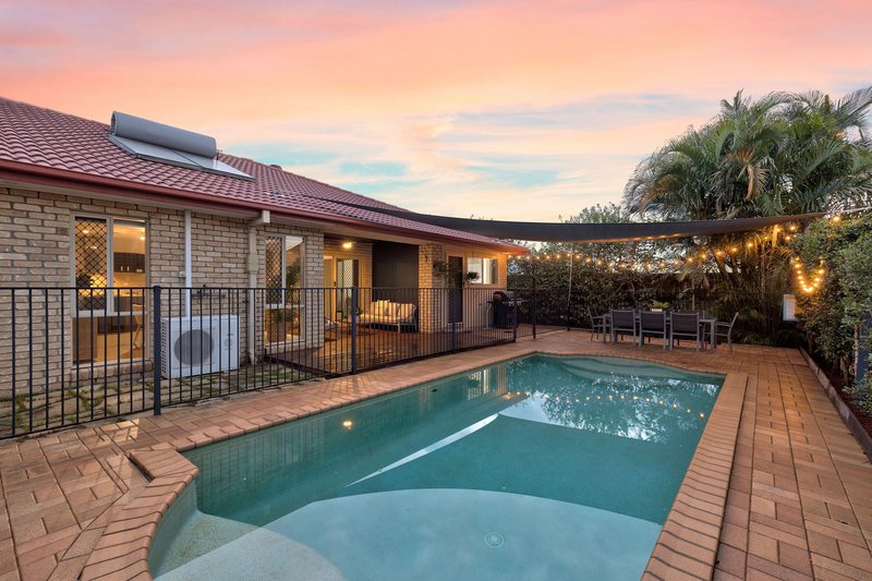 Photo - 35 May Street, Parkinson QLD 4115 - Image 24
