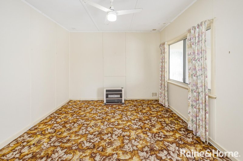 Photo - 35 Mcandrew Street, Brunswick WA 6224 - Image 5