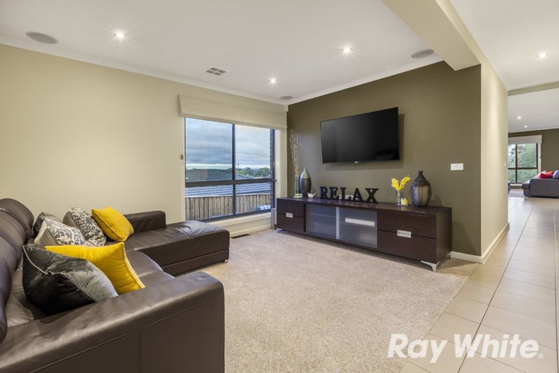 Photo - 35 Mcarthurs Road, South Morang VIC 3752 - Image 3