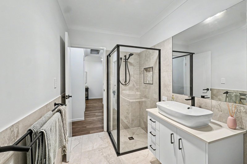 Photo - 35 Mcaulay Avenue, Highfields QLD 4352 - Image 16