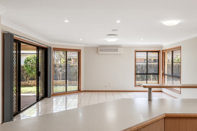 Photo - 35 Mcclymont Drive, Rangeville QLD 4350 - Image 7