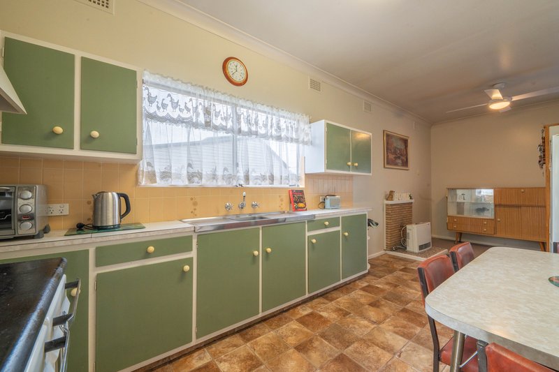 Photo - 35 Mcdonnell Street, Forbes NSW 2871 - Image 3