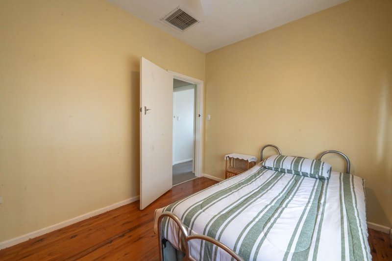 Photo - 35 Mcdonnell Street, Forbes NSW 2871 - Image 7
