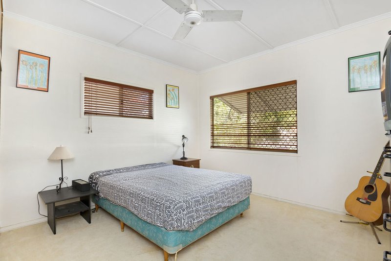 Photo - 35 Mcilwraith Street, Everton Park QLD 4053 - Image 6