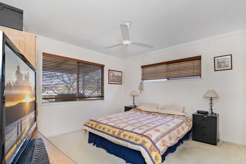 Photo - 35 Mcilwraith Street, Everton Park QLD 4053 - Image 11