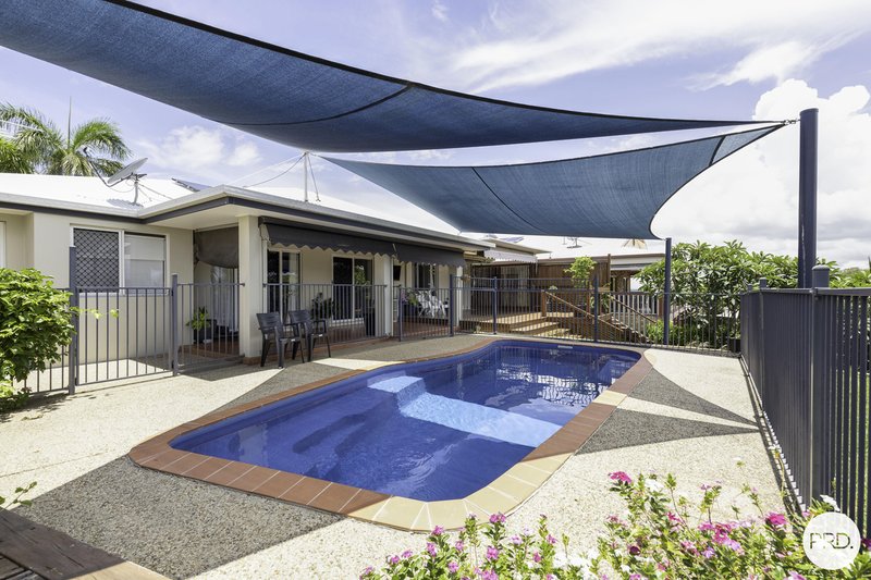 Photo - 35 Mclaughlin Drive, Eimeo QLD 4740 - Image 3