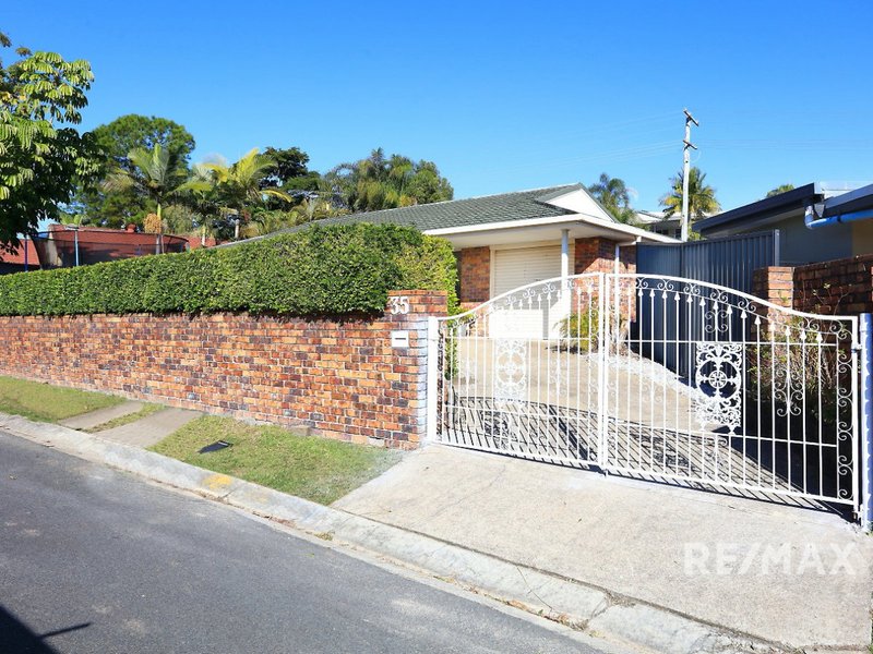 Photo - 35 Meadow Brook Crescent, Merrimac QLD 4226 - Image 1