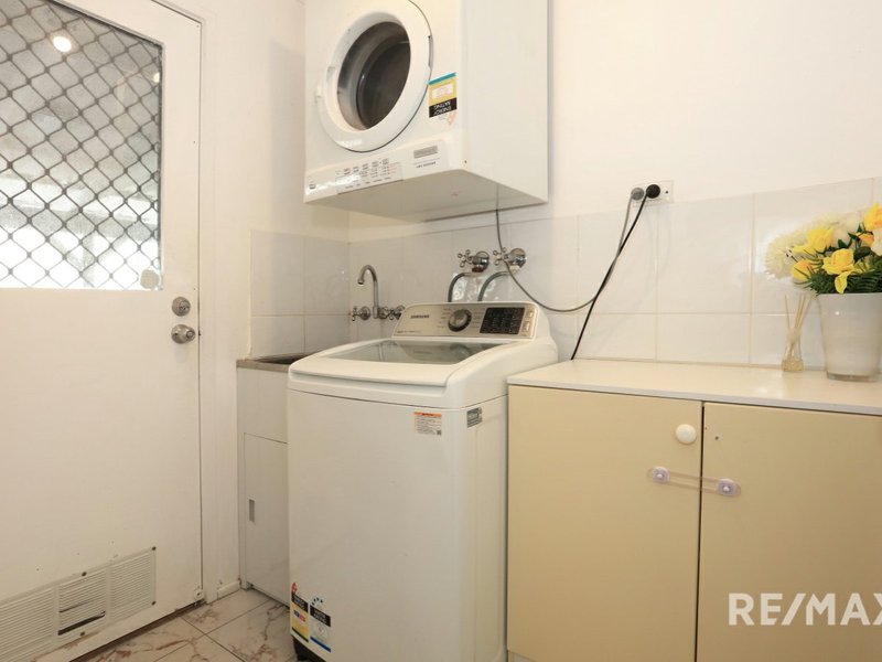 Photo - 35 Meadow Brook Crescent, Merrimac QLD 4226 - Image 17