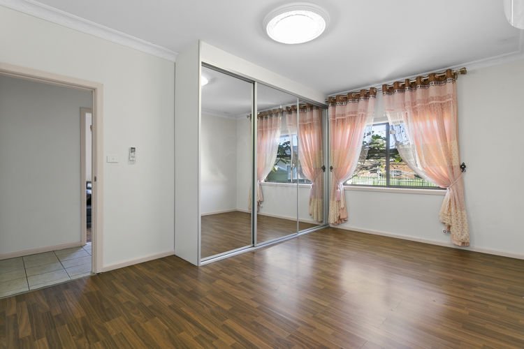 Photo - 35 Meakin Street, Merrylands NSW 2160 - Image 5