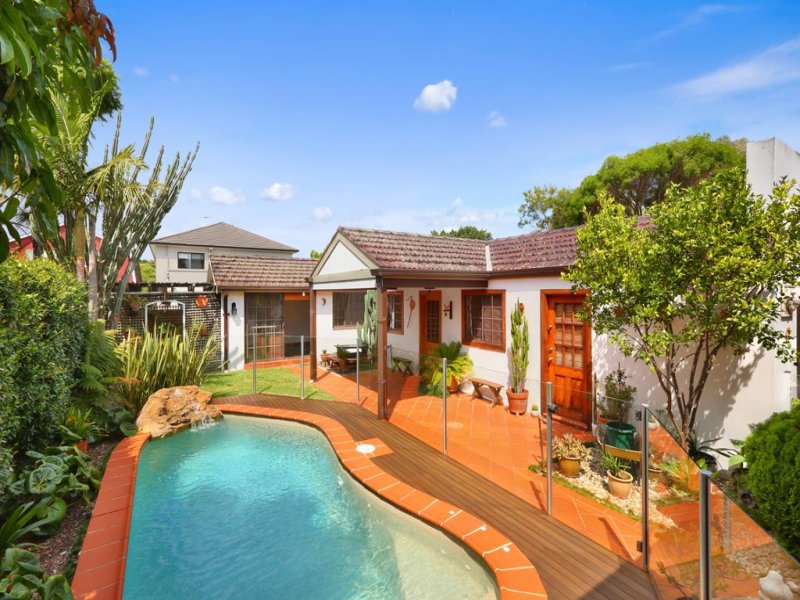 Photo - 35 Melbourne Street, Concord NSW 2137 - Image 2