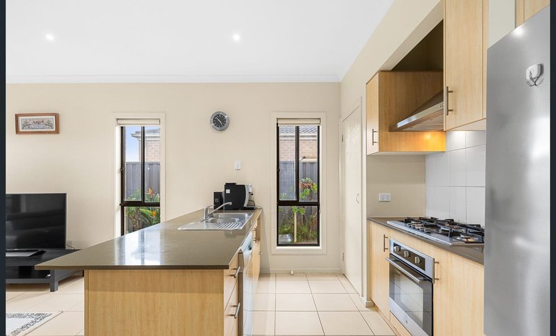 Photo - 35 Melville Street, Tarneit VIC 3029 - Image 3