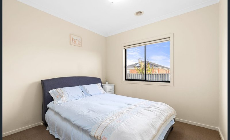 Photo - 35 Melville Street, Tarneit VIC 3029 - Image 13