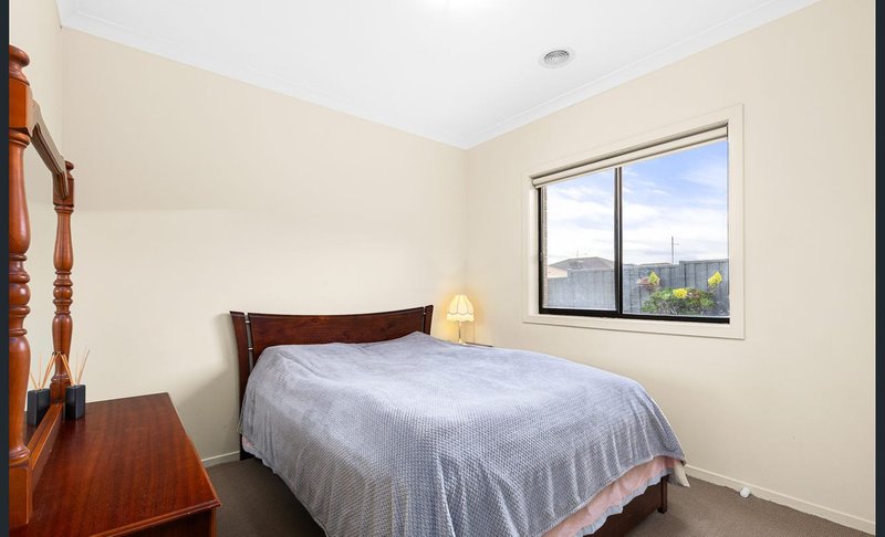 Photo - 35 Melville Street, Tarneit VIC 3029 - Image 15