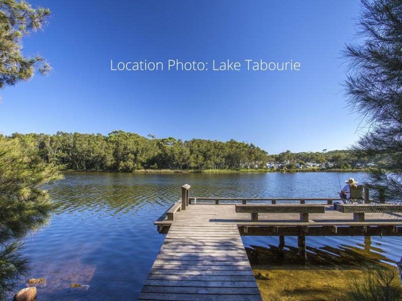 Photo - 35 Mercury Drive, Lake Tabourie NSW 2539 - Image 3