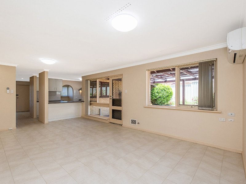 Photo - 35 Merlin Drive, Carine WA 6020 - Image 33