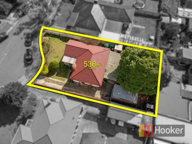 Photo - 35 Metylene Crt , Springvale VIC 3171 - Image 2