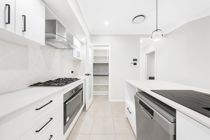 Photo - 35 Mimosa Street, Gregory Hills NSW 2557 - Image 5