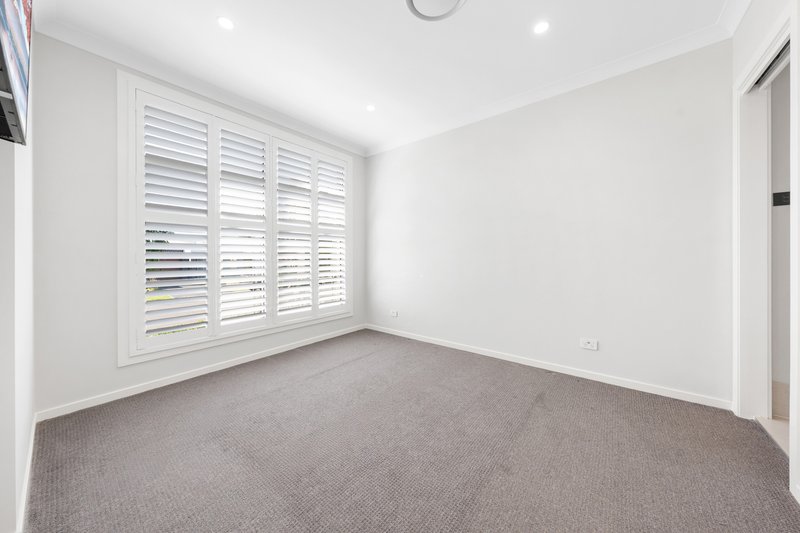 Photo - 35 Mimosa Street, Gregory Hills NSW 2557 - Image 10