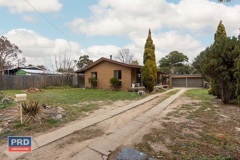 Photo - 35 Modbury Street, Bungendore NSW 2621 - Image 2