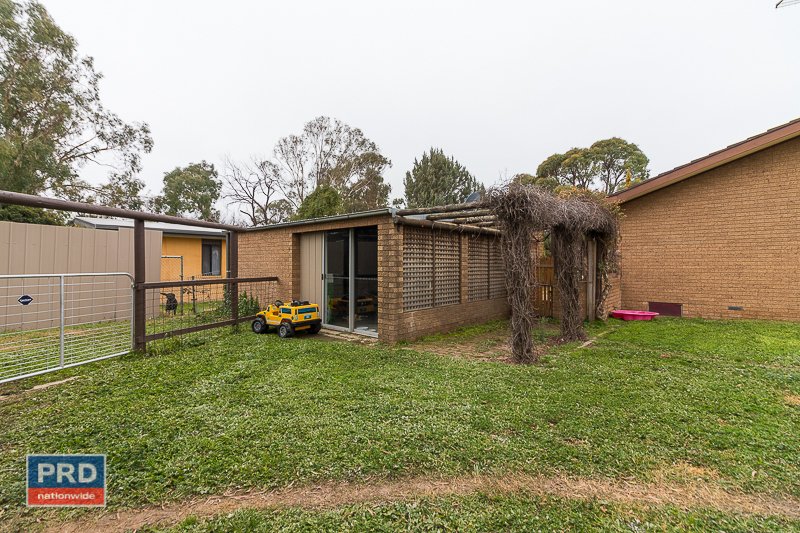 Photo - 35 Modbury Street, Bungendore NSW 2621 - Image 11