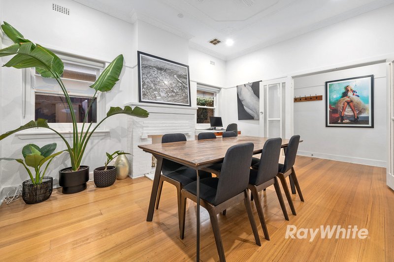 Photo - 35 Moira Avenue, Carnegie VIC 3163 - Image 3