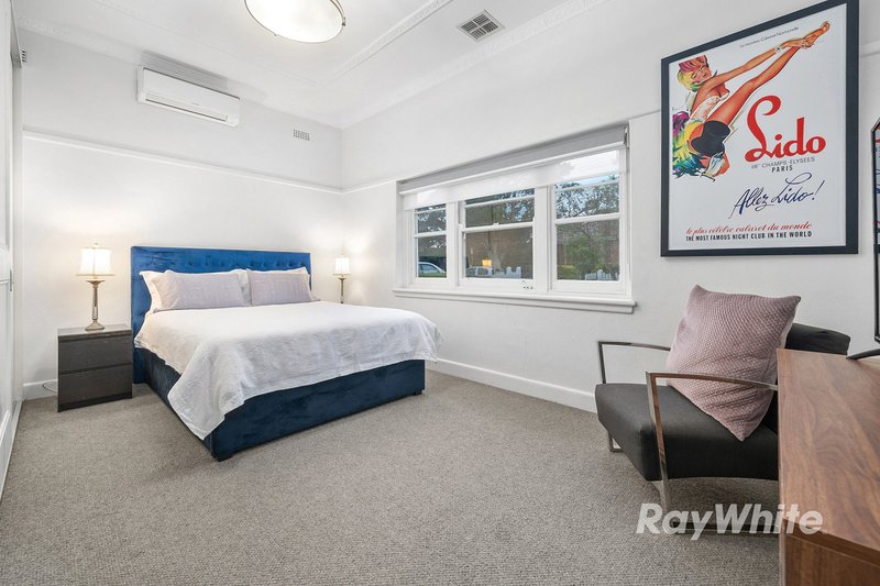 Photo - 35 Moira Avenue, Carnegie VIC 3163 - Image 5