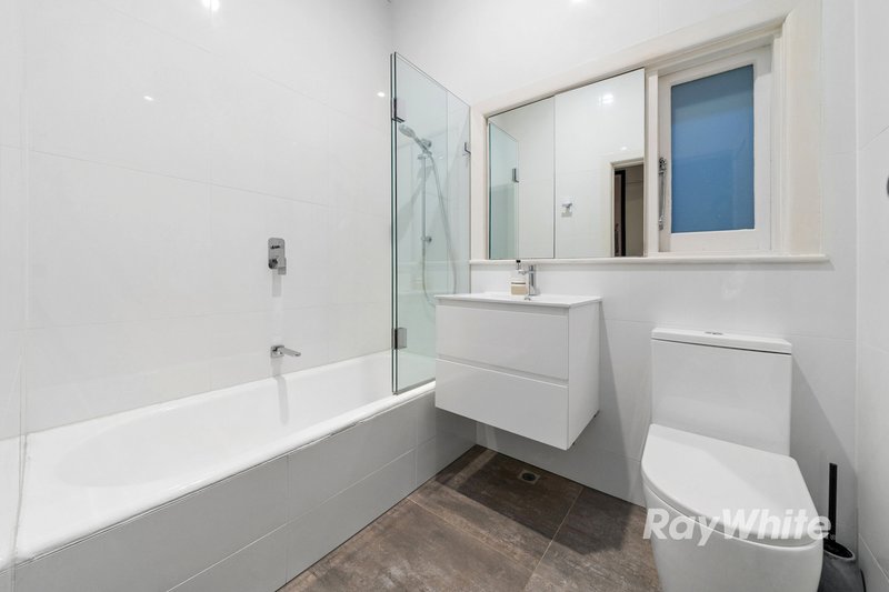 Photo - 35 Moira Avenue, Carnegie VIC 3163 - Image 8