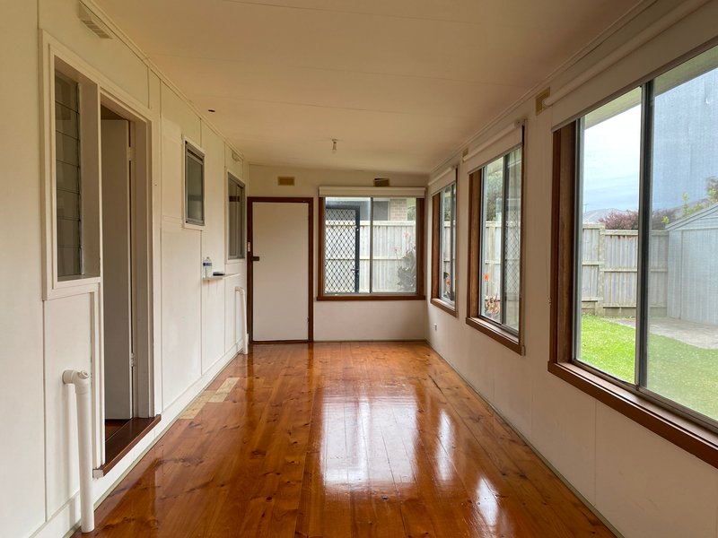 Photo - 35 Monash Avenue, Cowes VIC 3922 - Image 9