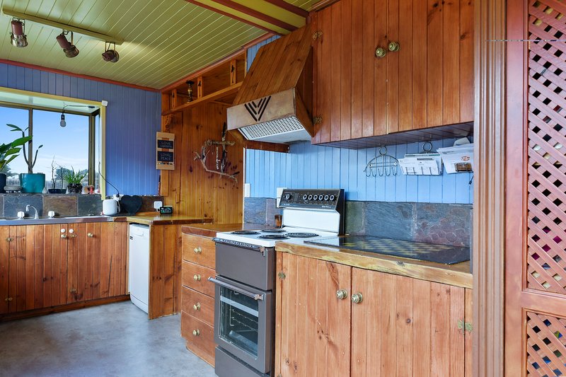 Photo - 35 Moomere Street, Carlton TAS 7173 - Image 6