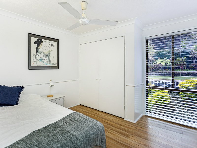 Photo - 35 Moonbeam Parade, Mudgeeraba QLD 4213 - Image 9