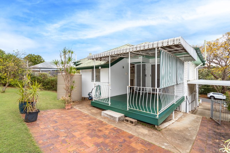 Photo - 35 Mooney Street, Keperra QLD 4054 - Image 11