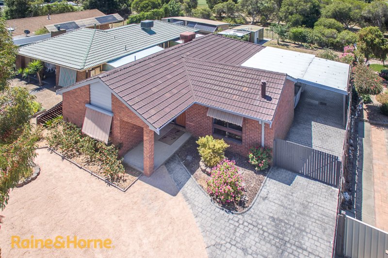 Photo - 35 Muirfield Drive, Sunbury VIC 3429 - Image 20