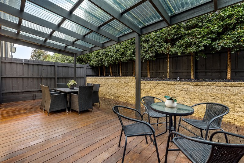 Photo - 35 Mulberry Avenue, Cheltenham VIC 3192 - Image 9