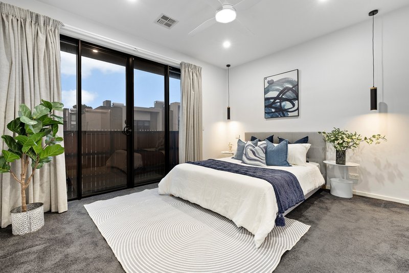 Photo - 35 Mulberry Avenue, Cheltenham VIC 3192 - Image 10