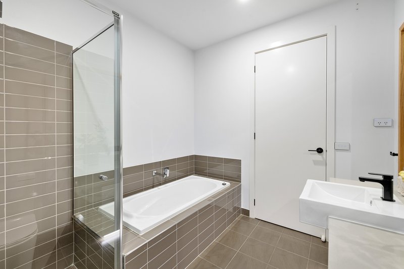 Photo - 35 Mulberry Avenue, Cheltenham VIC 3192 - Image 14
