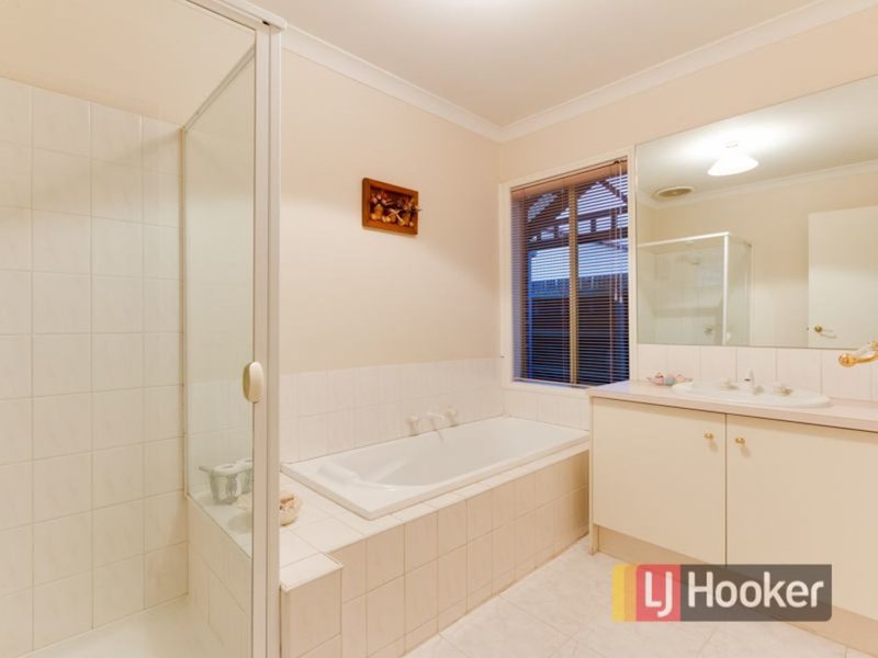 Photo - 35 Mulcare Street, Nar Nar Goon VIC 3812 - Image 8