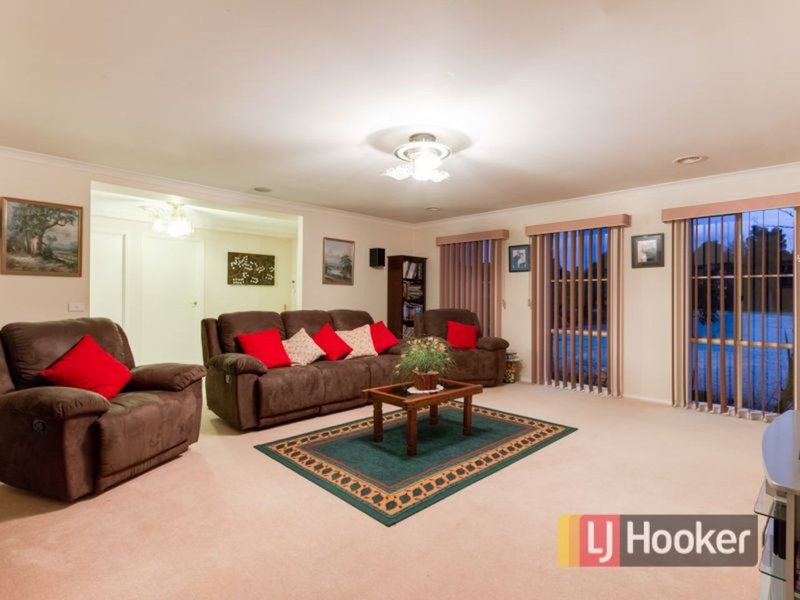 Photo - 35 Mulcare Street, Nar Nar Goon VIC 3812 - Image 10