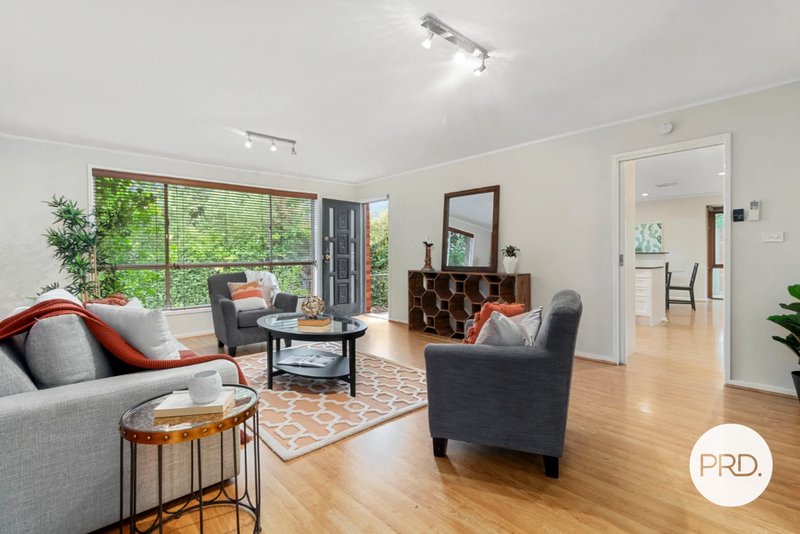 Photo - 35 Neilson Street, Garran ACT 2605 - Image 2