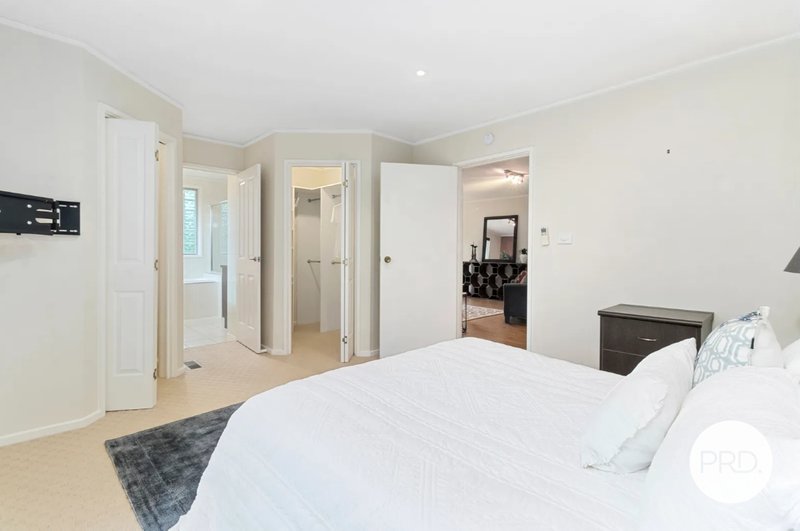 Photo - 35 Neilson Street, Garran ACT 2605 - Image 9